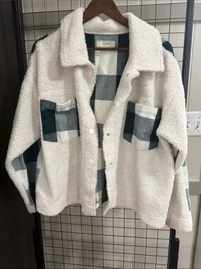 Teddy Sherpa Jacket with Green Plaid Pockets